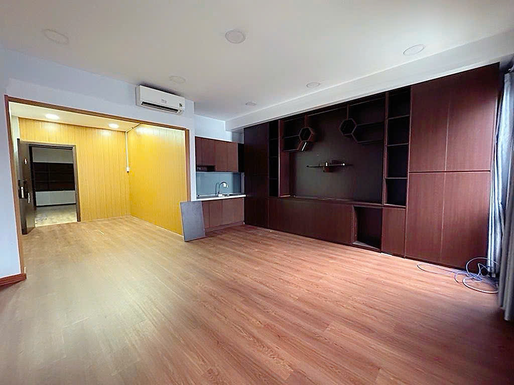 BÁN NHÀ 5 TẦNG THANG MÁY - XE HƠI NGỦ TRONG NHÀ Đ.BẾN VÂN ĐỒN, P.KHÁNH HỘI, QUẬN 4 - NGANG HIẾM 16007640