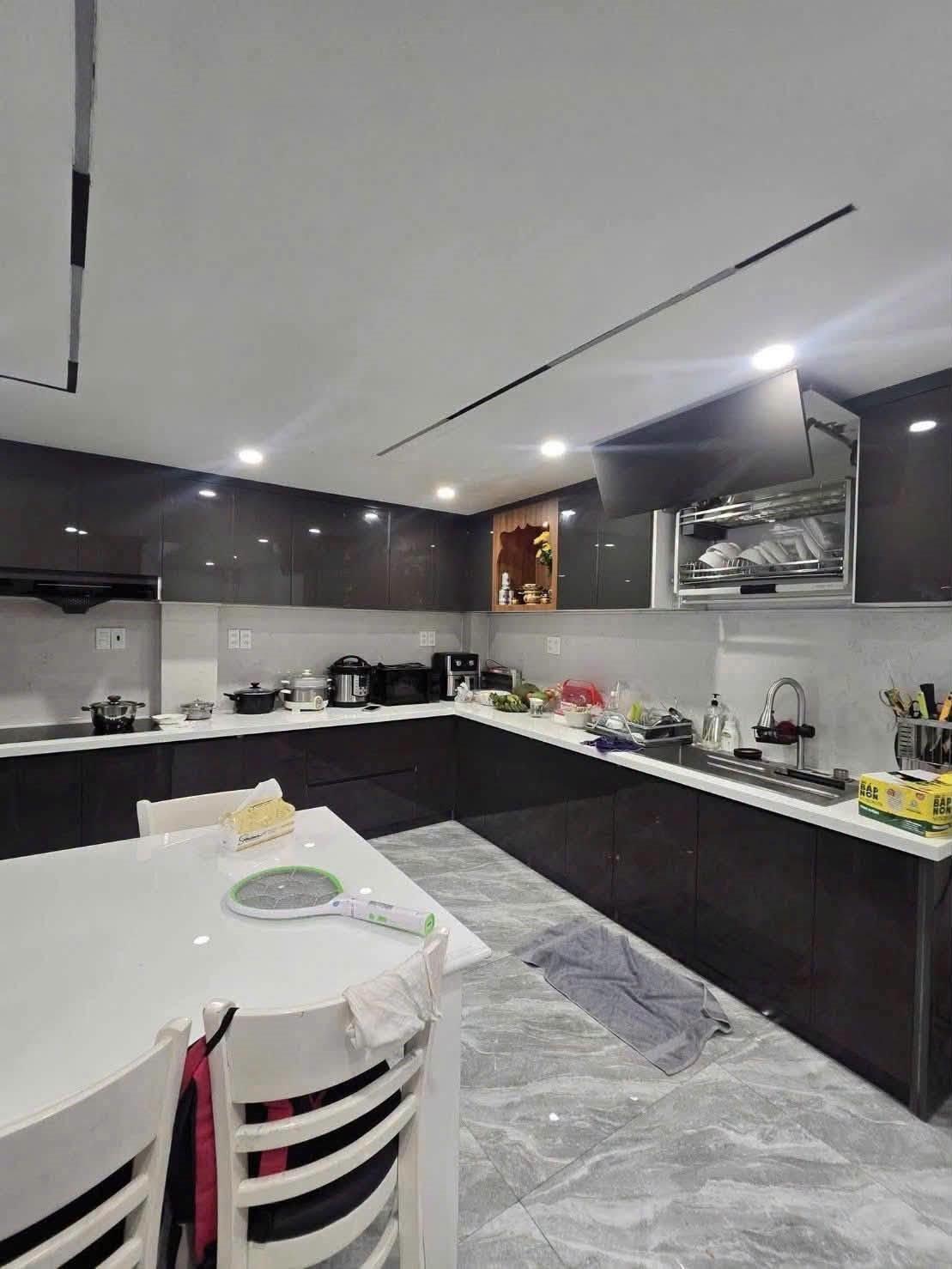 🔥 XE HƠI NGỦ TRONG NHÀ – LÊ QUANG ĐỊNH - BÌNH THẠNH. 16007646