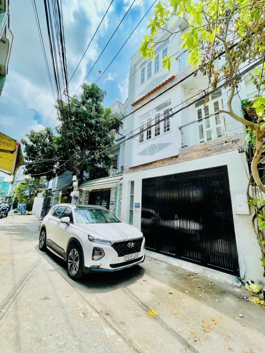 10 TRIỆU/THÁNG NGUYÊN CĂN 4PN HẺM XE HƠI 16007649