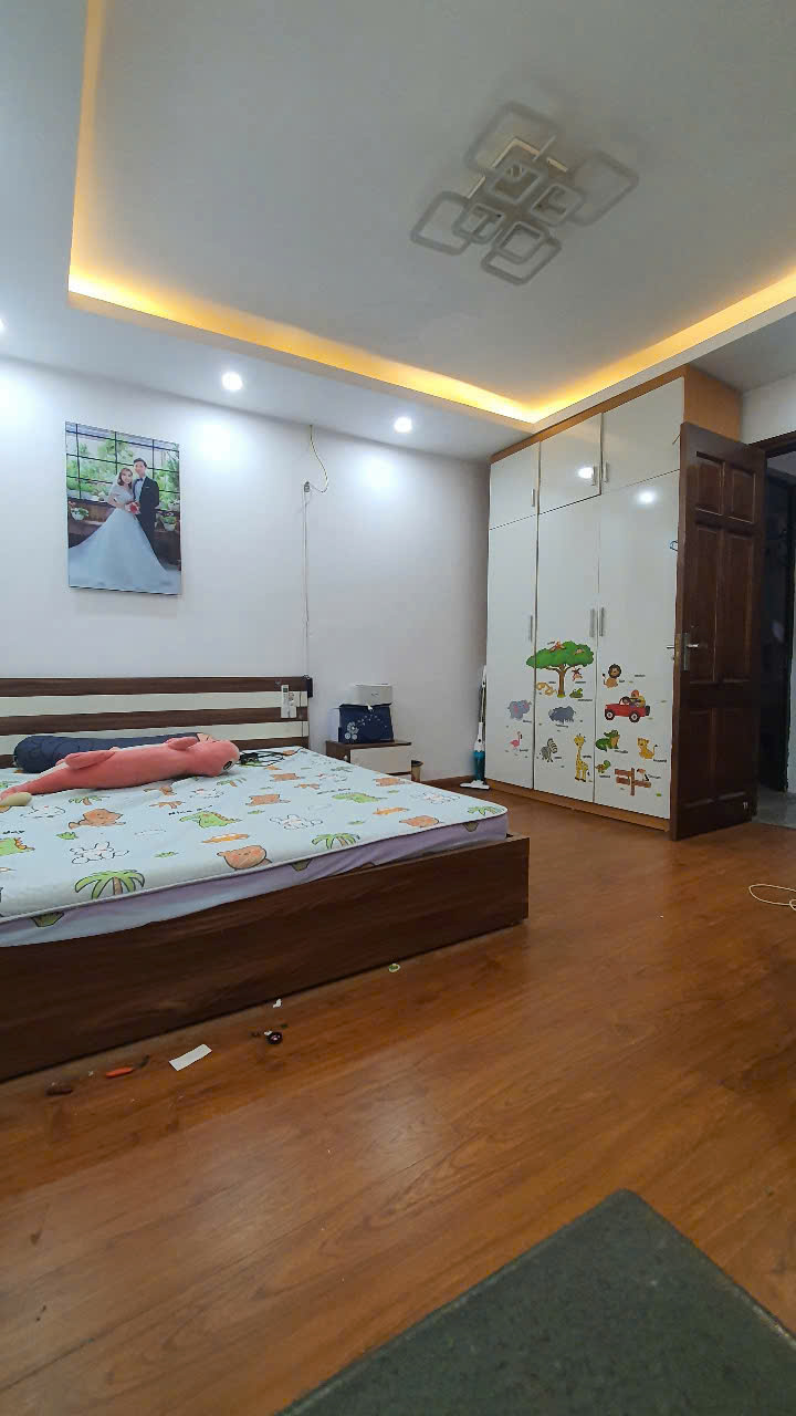 Bán gấp giá rẻ Chung cư Trần Thủ Độ 77m, Tầng11, mặt tiền 10m, 4.98 tỷ Hoàng Mai. 16007653