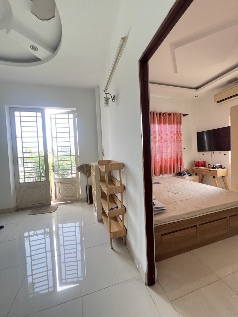 Bán nhà 2 tầng, 78m2 tại đường số 4, Linh Tây, Thủ Đức, TP HCM. Sổ hồng riêng, giá chỉ 5,68  tỷ. 16007672
