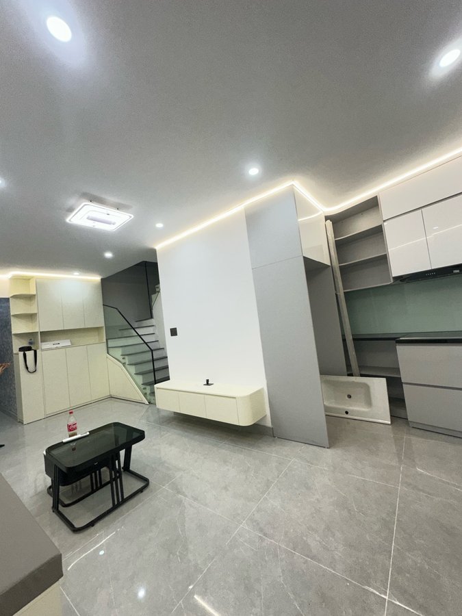 Bán Nhà Hoàng Văn Thái. Thanh Xuân. 6 Tầng Thang Máy. DT 51m2. MT 5.7m. Giá 12.9 Tỷ 16007708