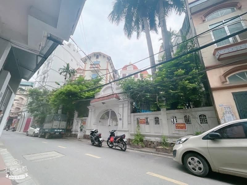 🔥 BIỆT THỰ VIP TRUNG KÍNH – 314M² – MT 13M – BIỆT THỰ MẶT PHỐ – VỪA Ở VỪA KINH DOANH – 125 TỶ 16007774