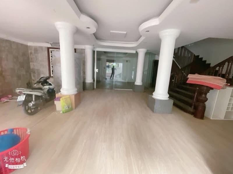 🔥 BIỆT THỰ VIP TRUNG KÍNH – 314M² – MT 13M – BIỆT THỰ MẶT PHỐ – VỪA Ở VỪA KINH DOANH – 125 TỶ 16007774