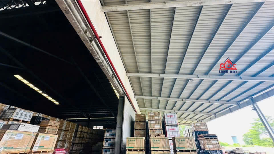 XT166 cho thuê xưởng KCN sản xuất linh hoạt ngành nghề, khung thép lớn trống xưởng 16007802