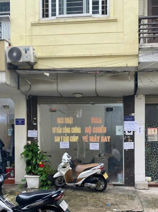 CẦN CHO THUÊ MẶT BẰNG TẦNG 1 – Ô TÔ TRÁNH NHAU TẠI TRUNG HÒA, CẦU GIẤY. 16007812