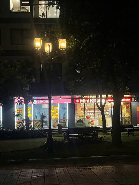 SANG NHƯỢNG QUÁN BÚN & CƠM VĂN PHÒNG - CĂN GÓC ĐẸP NHẤT IMPERIA SMART CITY  Vị trí đắc địa: Tòa 16007849