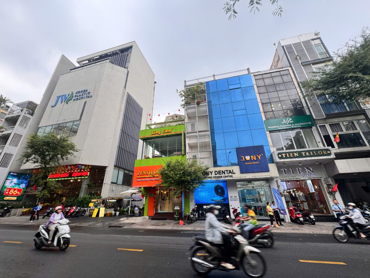 HIẾM NGANG LỚN 8M*20M- BÁN NHÀ SỐ 36 &38 TÔN THẤT TÙNG QUẬN 1- HDT ĐỀU 200TR/TH- NGAY PHỐ TÂY BÙI 16007864