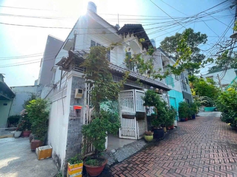 Bán nhà 2 tầng, 78m2 tại đường số 4, Linh Tây, Thủ Đức, TP HCM. Sổ hồng riêng, giá chỉ 5,68  tỷ. 16007945