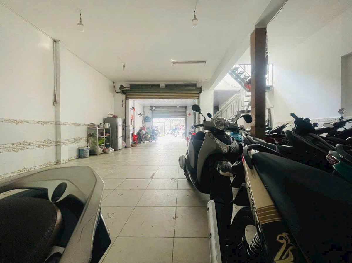 NHÀ (5.6X25) MẶT TIỀN NGUYỄN THỊ KIỂU – Q12  SHOWROOM – SPA – NHA KHOA – CAFE 16007996
