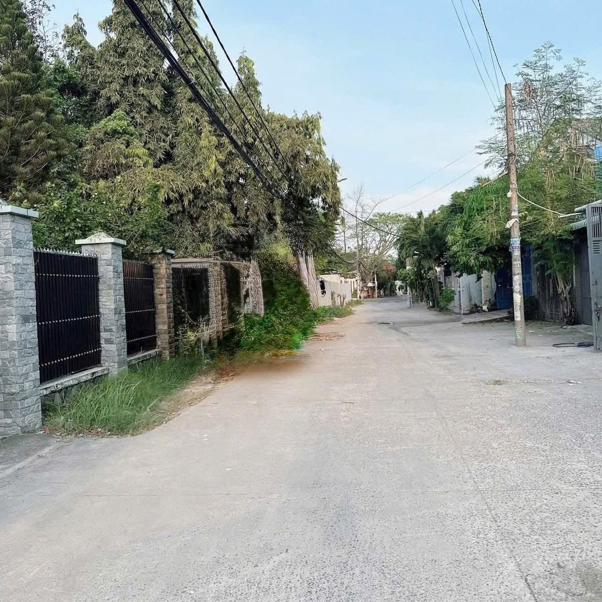 HÀNG NGỘP CỰC HIẾM NHÀ VƯỜN HƠN 500M² GIỮA LÒNG TÂN XUÂN – CHỈ 16 TỶ! 16008001