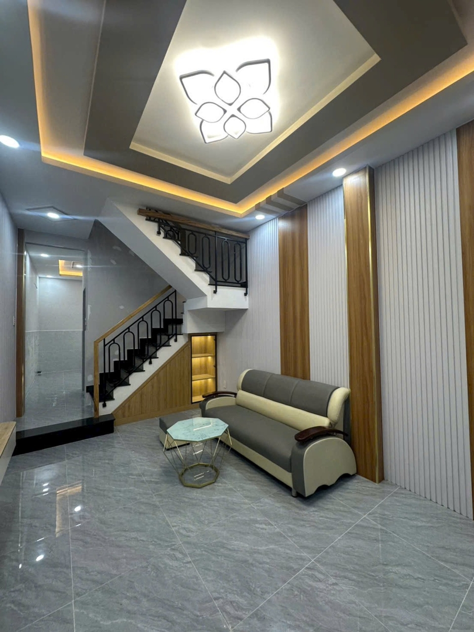 [O2913] Nhà Hẻm Ôtô mới ở ngay gần Chợ Xóm Mới, Lê Đức Thọ - Giá 4.x tỷ 16008006