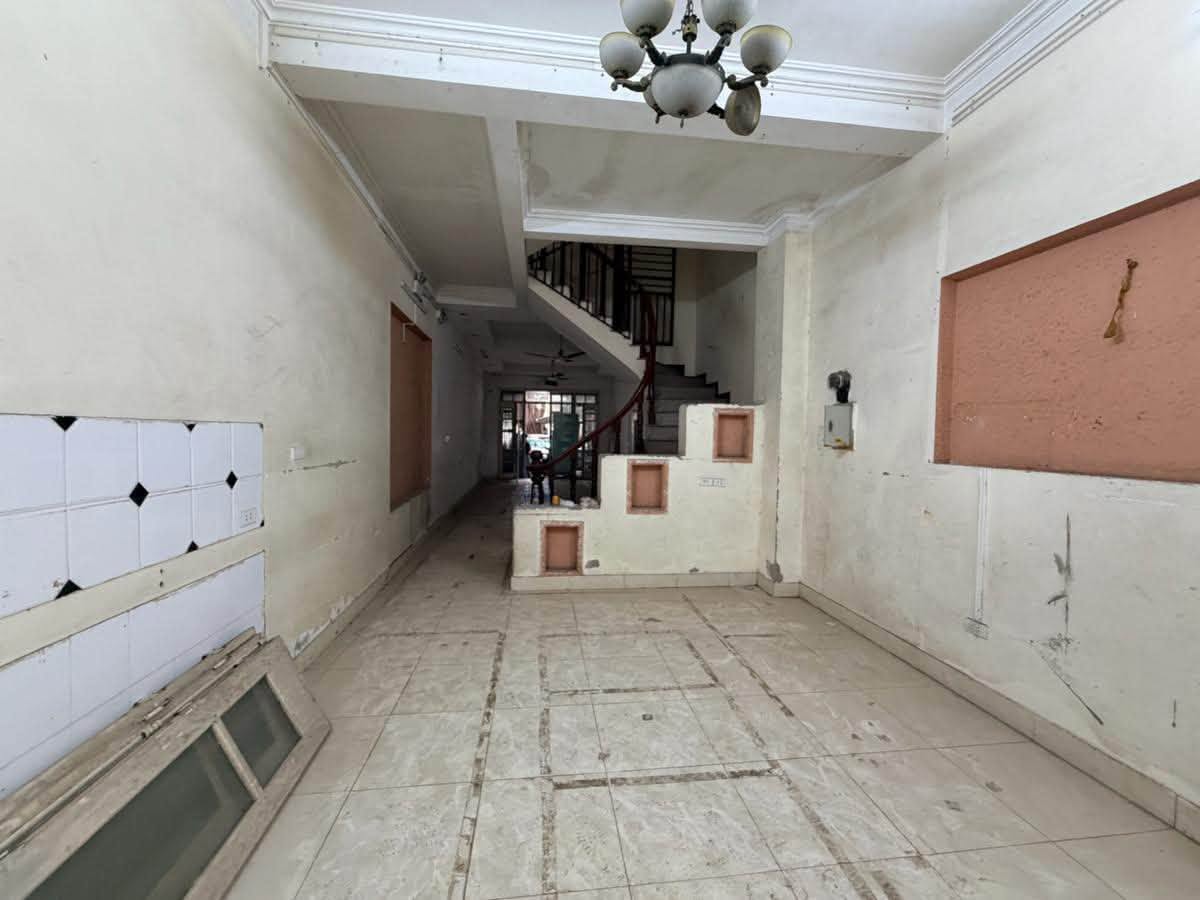 NHÀ PHỐ, VĨNH PHÚC, BA ĐÌNH-VỈA HÈ-KD-Ô TÔ: 64M X4T, MT 4,5M, GIÁ 35,9 TỶ. 16008015