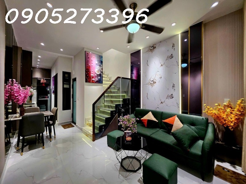 TRUNG TÂM GÒ VẤP - 1 SẸC THẲNG RA MẶT TIỀN 30M - NHÀ MỚI ĐẸP 3 PHÒNG NGỦ ( CÓ PHÒNG NGỦ DƯỚI TRỆT) 16008032