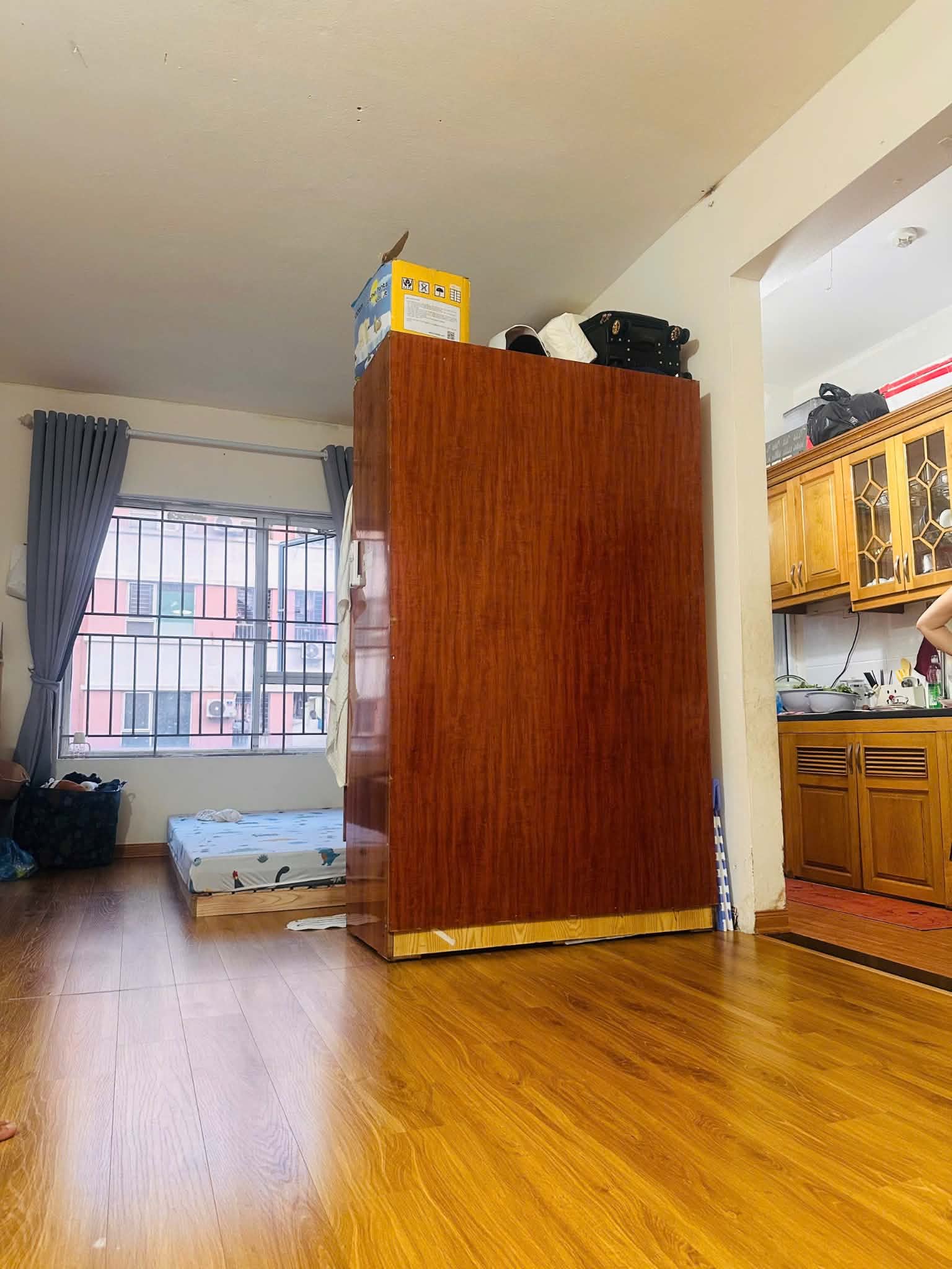 Bán gấp căn hộ chưng cư KĐT Đặng Xá, 48m2 căn góc, 2pn 1vs tầng trung, cực thoáng 16008050