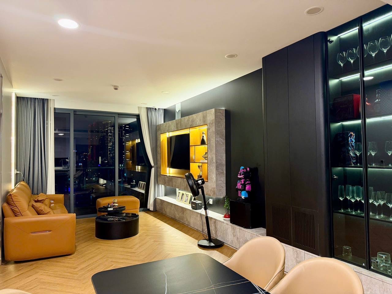 CHO THUÊ CĂN HỘ 3PN – SUNWAH PEARL | VIEW SÔNG & BA SON 16008082