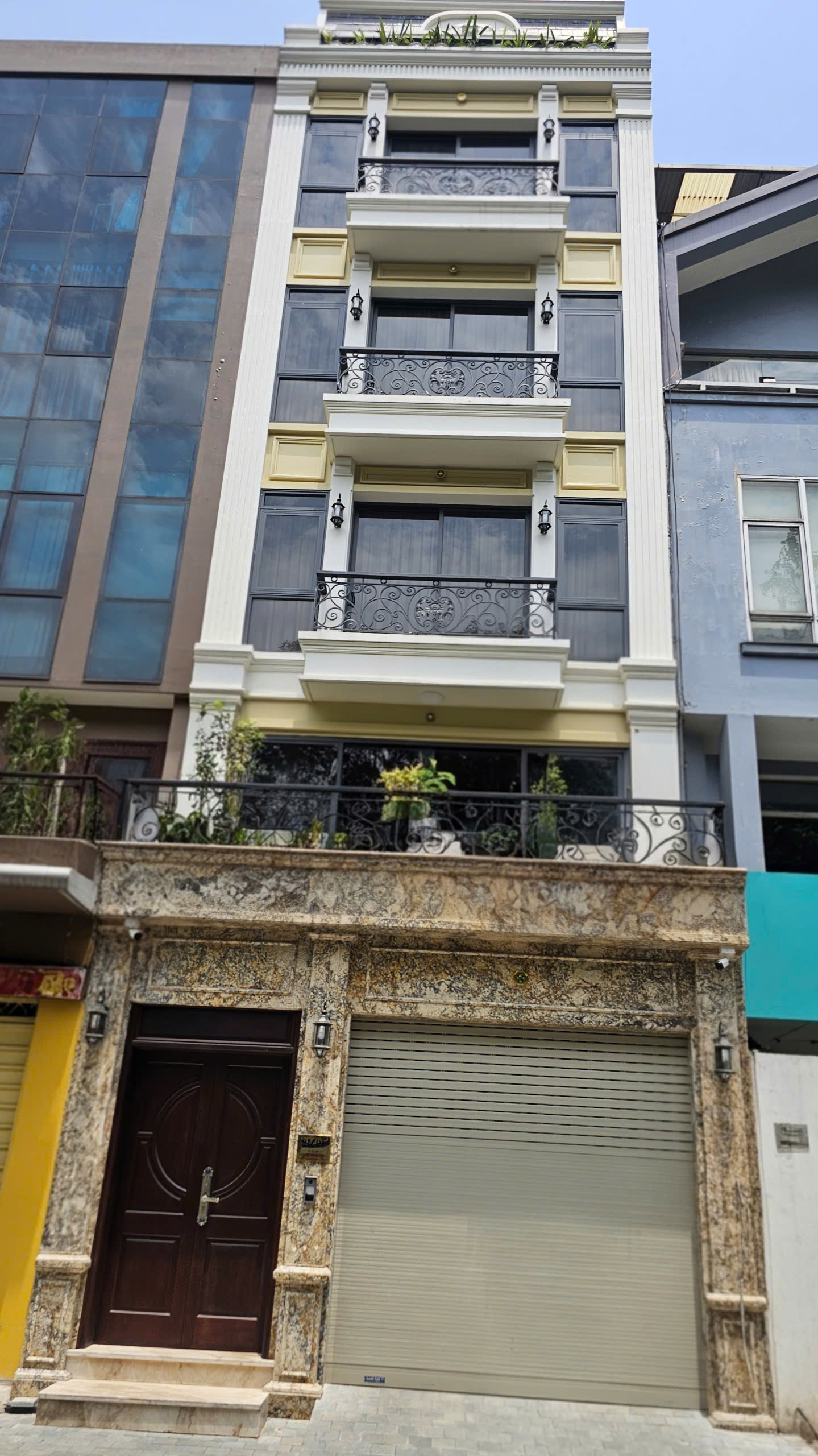 Cho thuê nhà, 107m2_ 5T; Hoàng Cầu, La Thành, Đặng Tiến Đông -23 tr 16008084