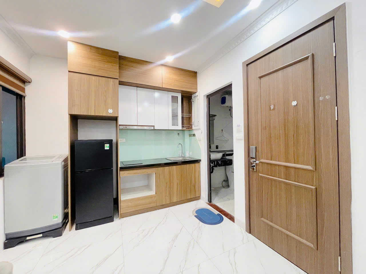 TÒA NHÀ DÒNG TIỀN 100 TRIỆU/THÁNG - TÔN ĐỨC THẮNG, ĐỐNG ĐA - 15 CĂN HỘ KK - 75 M2 x 7 TẦNG - MT 6,1 16008170