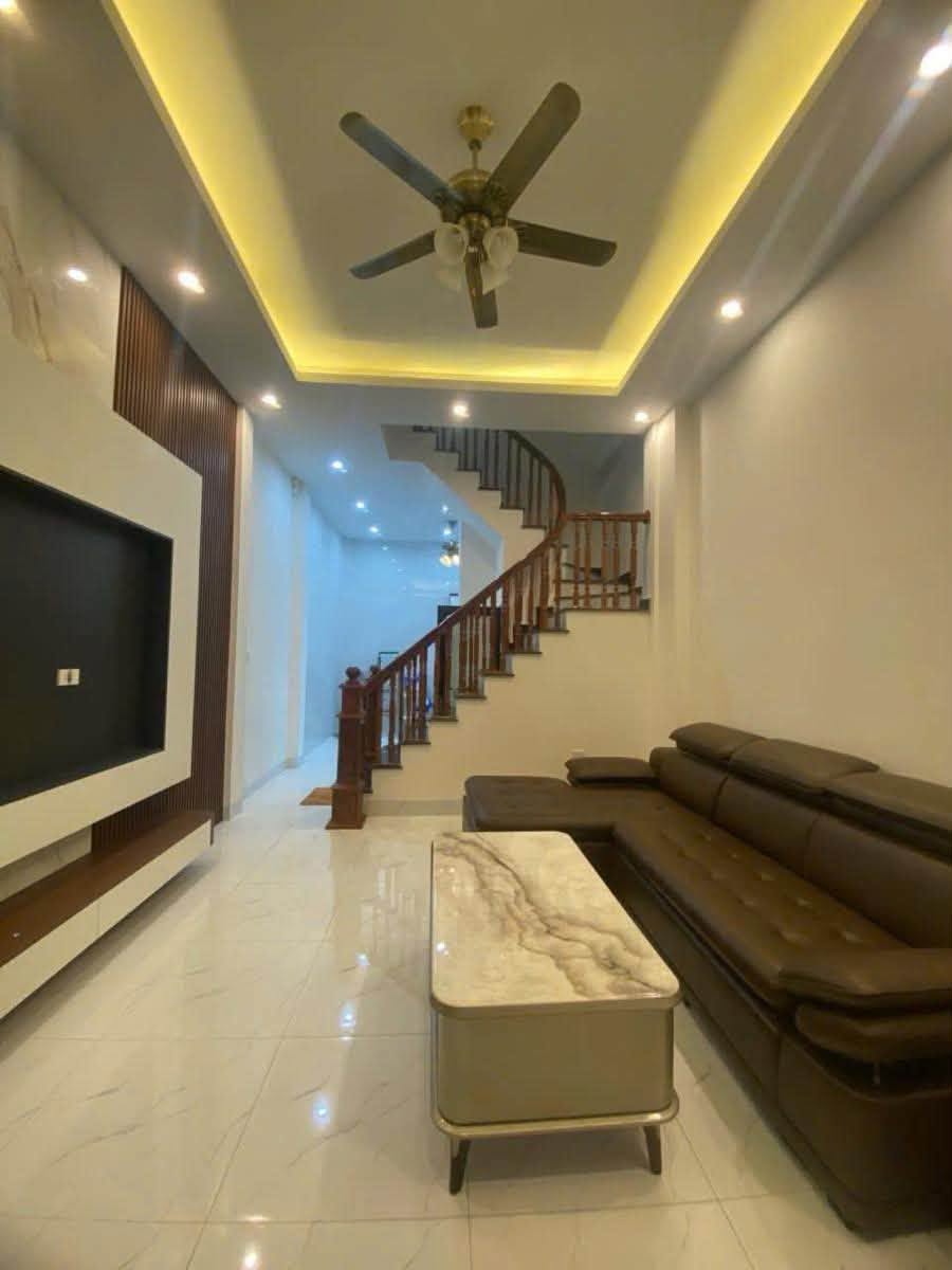 Bán nhà Nguyễn Đình Chiểu 7 tầng thang máy, 60m2, mặt tiền 4.4m, 29.5 tỷ, dòng tiền 60tr/tháng 16008231