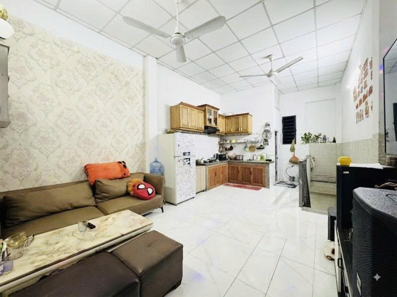 Bán nhà Mặt tiền Nguyễn Văn Khối, gần Phạm Văn Chiêu- 4,2x10m, 3 Tầng, HĐT 20 tr, 7,8 Tỷ. 16008232