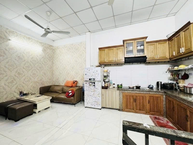Bán nhà Mặt tiền Nguyễn Văn Khối, gần Phạm Văn Chiêu- 4,2x10m, 3 Tầng, HĐT 20 tr, 7,8 Tỷ. 16008232