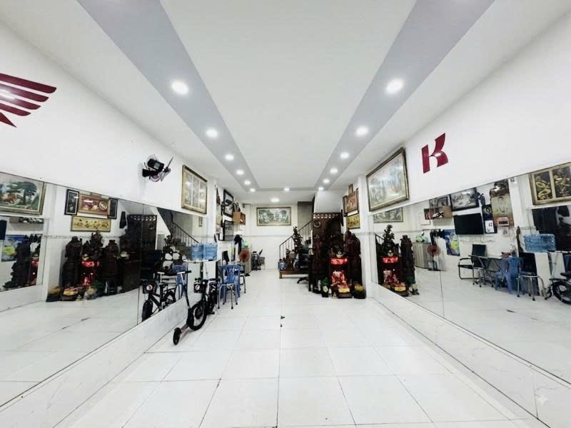 Bán nhà Mặt tiền Nguyễn Văn Khối, gần Phạm Văn Chiêu- 4,2x10m, 3 Tầng, HĐT 20 tr, 7,8 Tỷ. 16008232