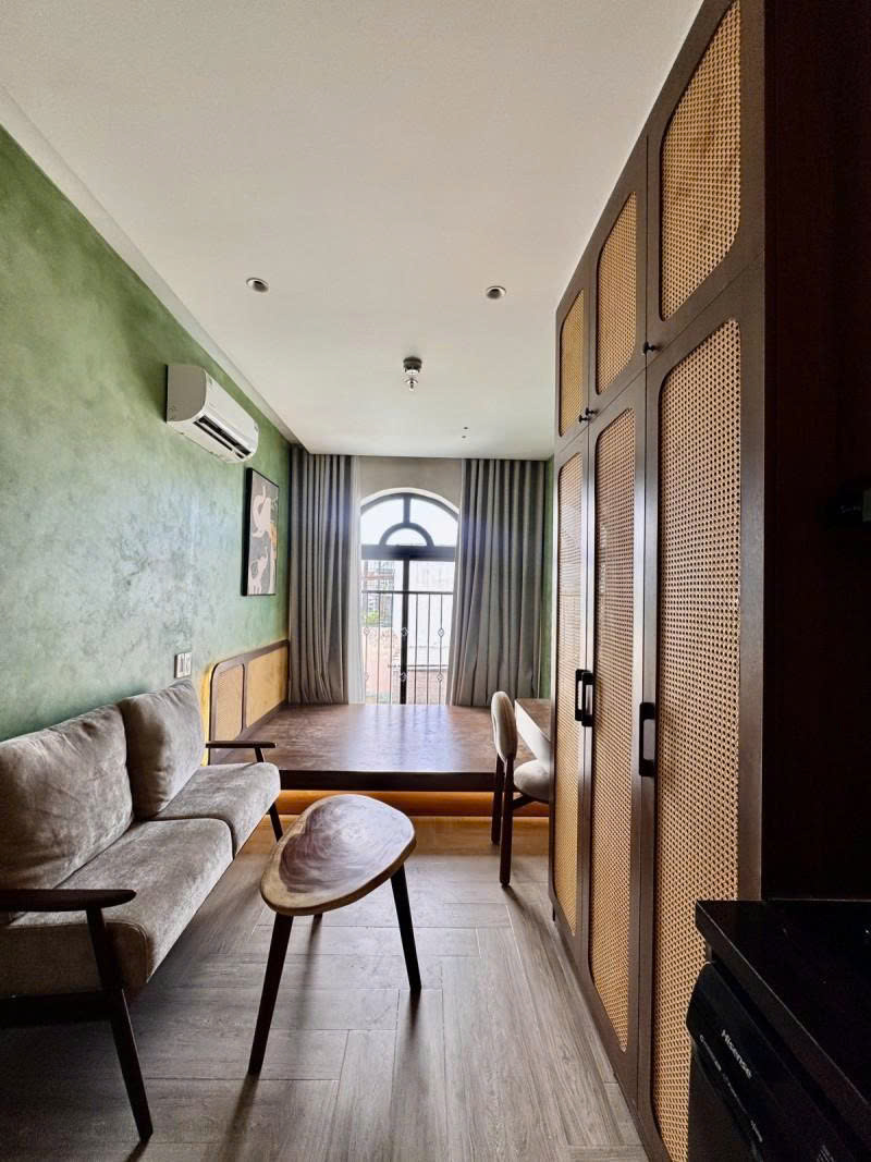 Bán tòa Nhà 6 Tầng -  Hẻm 6m Dương Quảng Hàm - 5x30m, 20 Homestay, HĐT 100Tr, 21 Tỷ. 16008234