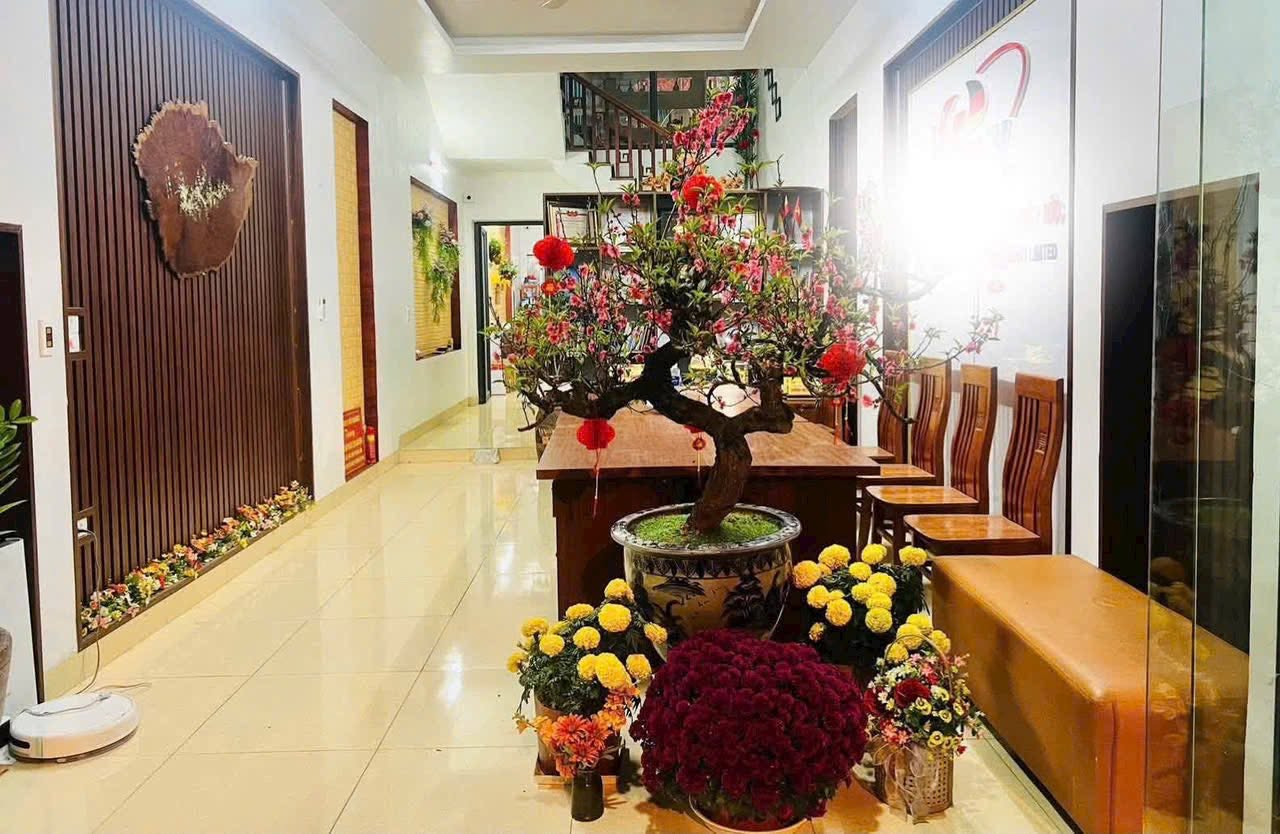 Bán nhà 4 tầng mặt phố khu Đông Nam Cường, , TP HD, 64m2, mt 4m, 4 ngủ, giá chỉ 5.x tỷ 16008251