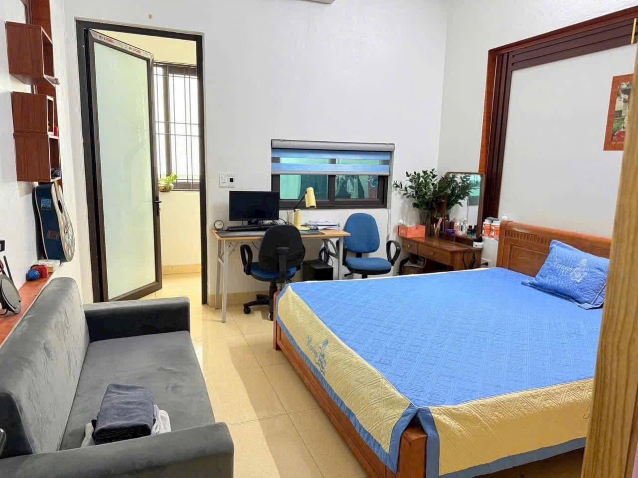 Bán nhà 4 tầng mặt phố khu Đông Nam Cường, , TP HD, 64m2, mt 4m, 4 ngủ, giá chỉ 5.x tỷ 16008251