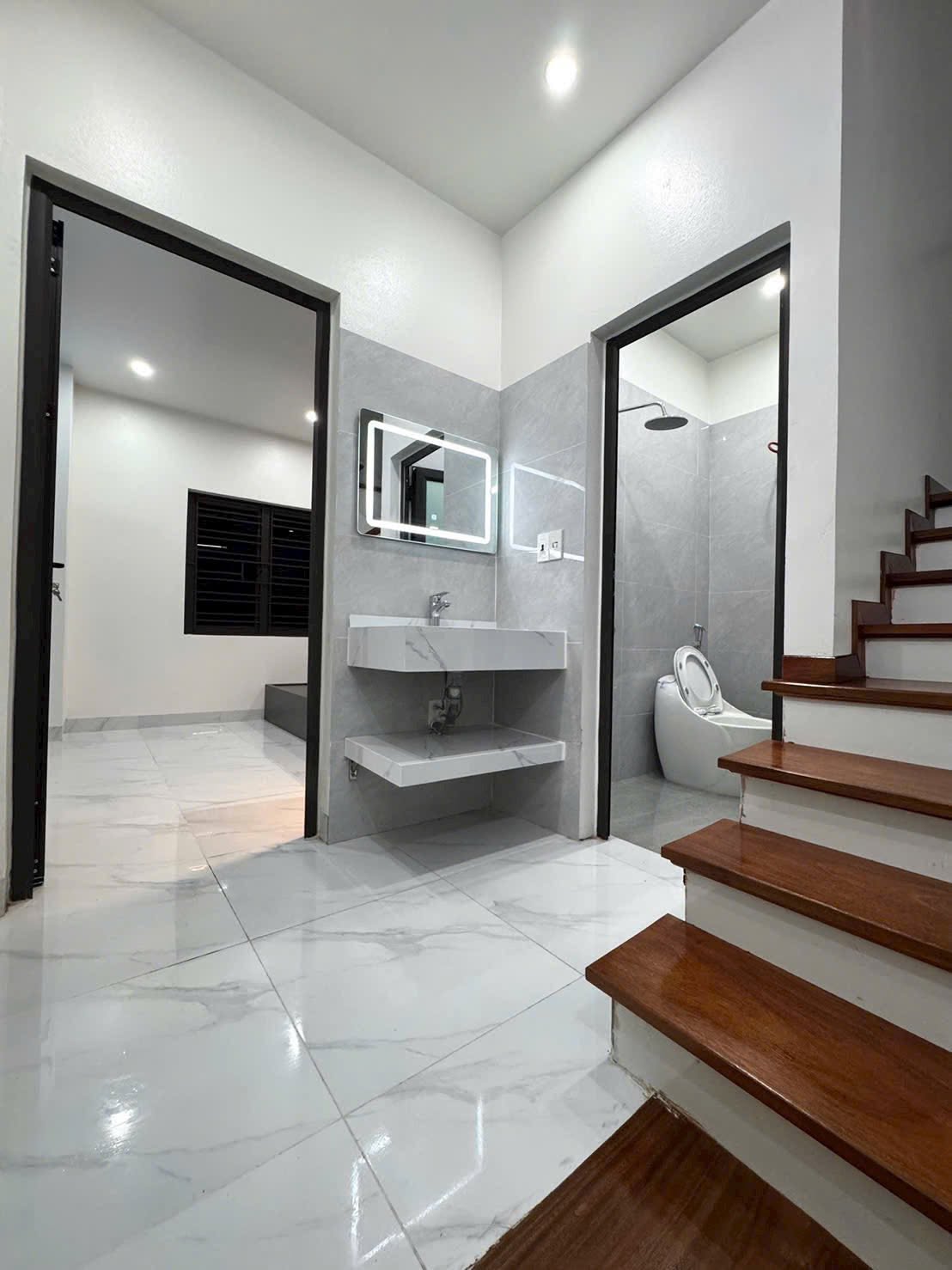 Bán nhà ngõ phố Trương Hán Siêu, ph Nhị Châu, TP HD, hơn 40m2, 3 tầng, 3 ngủ, 3 vs, 1.85 tỷ 16008254