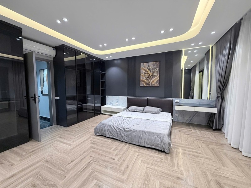 Bán nhà TĐC Thanh Am,Long Biên 5 tầng,75m,mt5.4m oto tránh,kinh doanh nhỉnh 20 tỷ  16008257