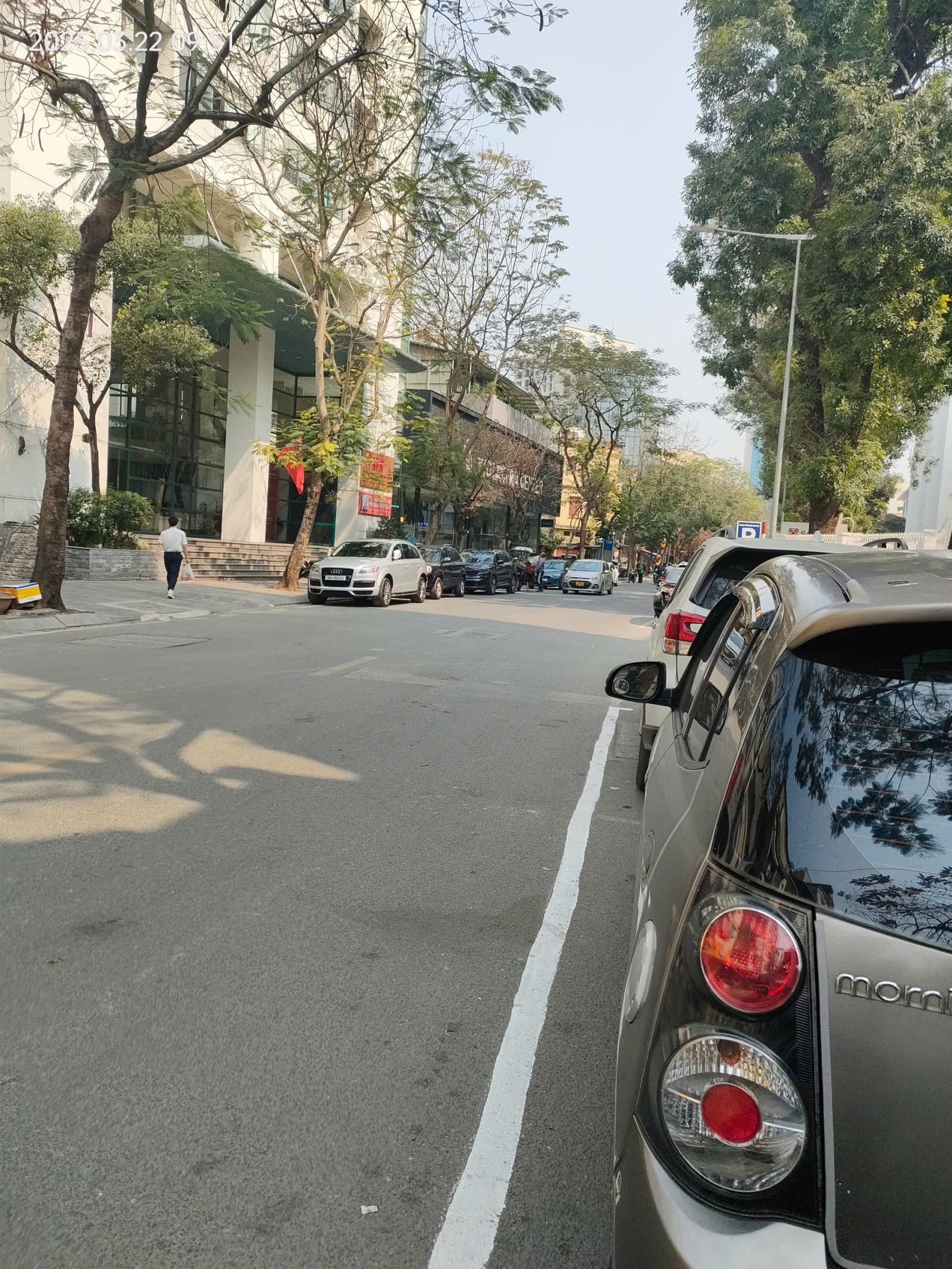 Chủ ngộp bank cắt lỗ Nguyễn Khoái 112m, 5 tầng, mặt tiền 5m, 16.5 tỷ Hoàng Mai. 16008258