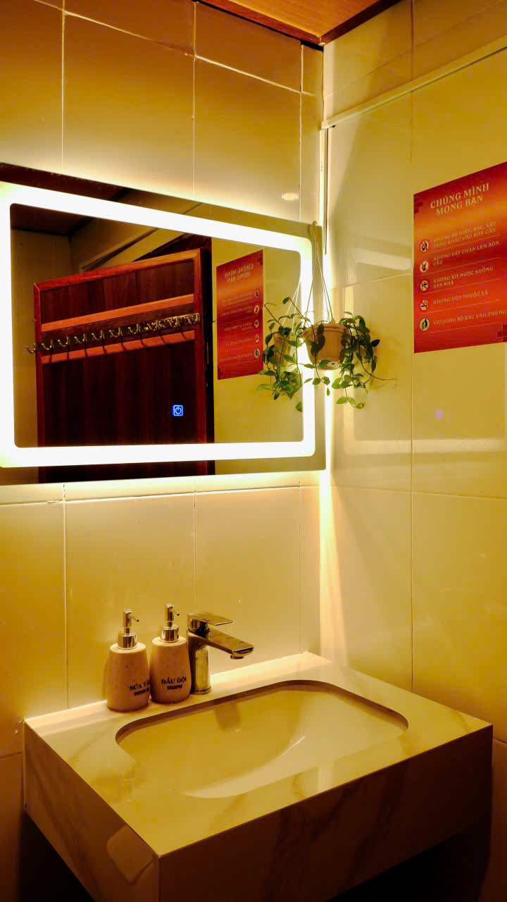 Cho thuê homestay đang kinh doanh ổn định giá 25 triệu đường Triệu Việt Vương tại Đà Lạt Lâm Đồng 16008281