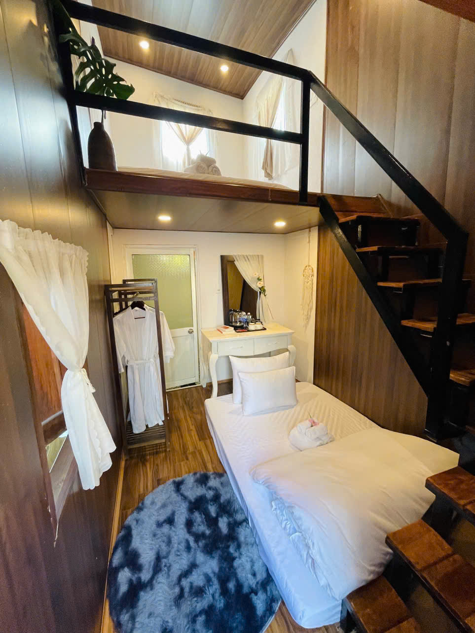 Cho thuê homestay đang kinh doanh ổn định giá 25 triệu đường Triệu Việt Vương tại Đà Lạt Lâm Đồng 16008281