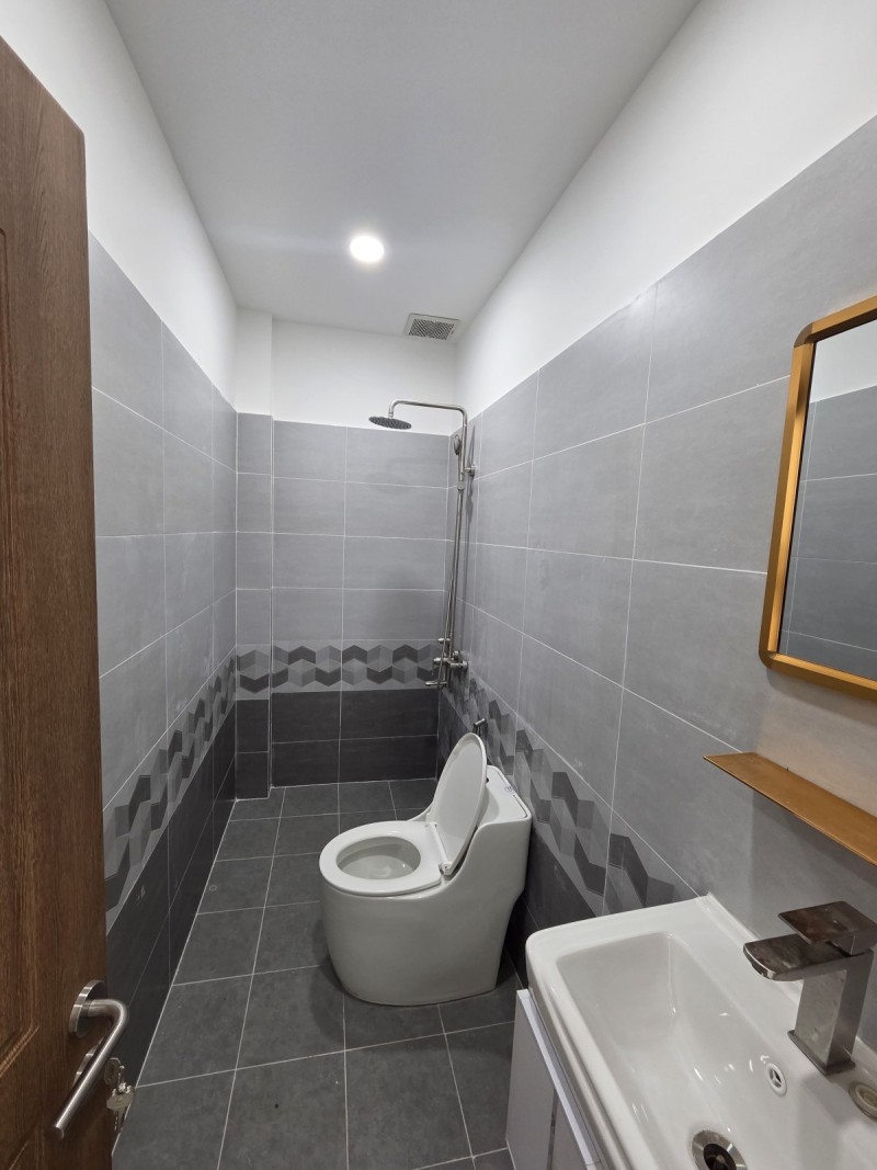Bán nhà 4 tầng đường số 6, Linh Tây, Thủ Đức, TP HCM. DT 62m2, sổ hồng riêng.  Giá 5,18 tỷ. 16008283