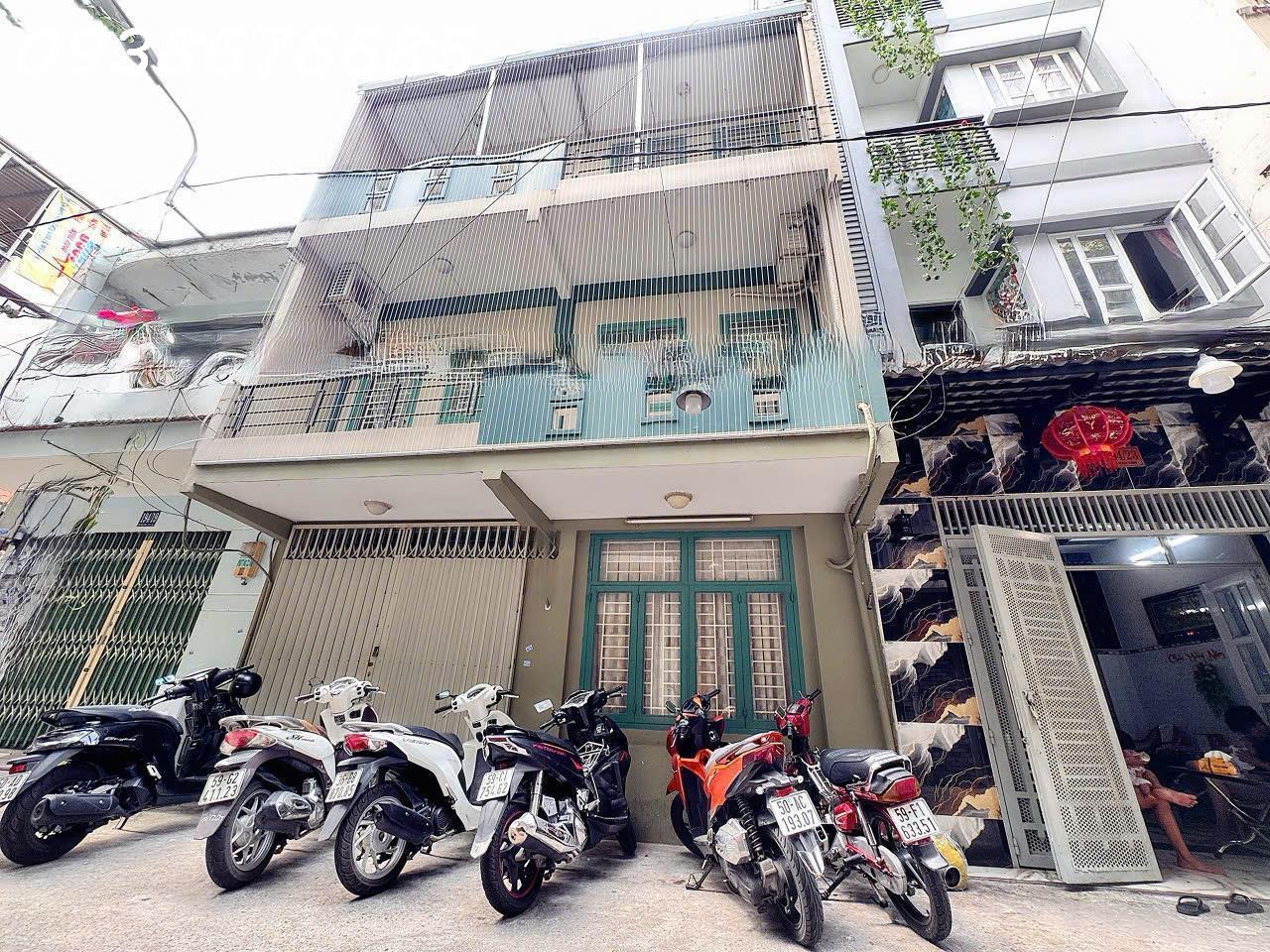 HIẾM NGANG LỚN 6M*8,5M- BÁN NHÀ 4 TẦNG MẶT TIỀN XE HƠI NGỦ TRONG NHÀ Đ.VÕ VĂN TẦN, QUẬN 3 - CHỦ 1 16008317