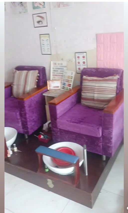 CẦN SANG NHƯỢNG TIỆM – VĨNH LỘC A, BÌNH CHÁNH Tiệm đang hoạt động bình thường, đã có lượng khách ổn 16008381
