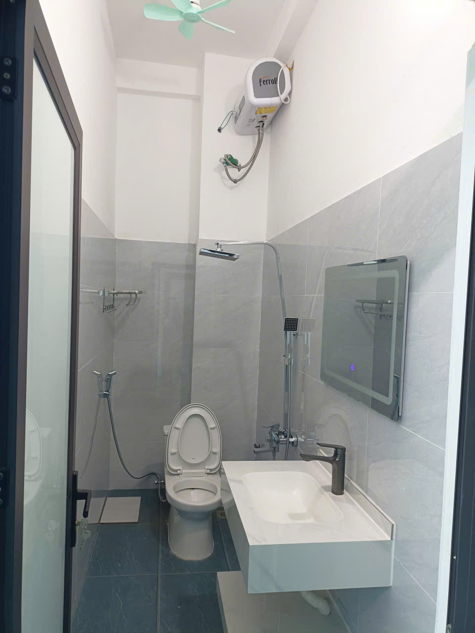 CHÍNH CHỦ CHO THUÊ NHÀ NGUYÊN CĂN 4 TẦNG VIỆT YÊN- BẮC GIANG 16008383