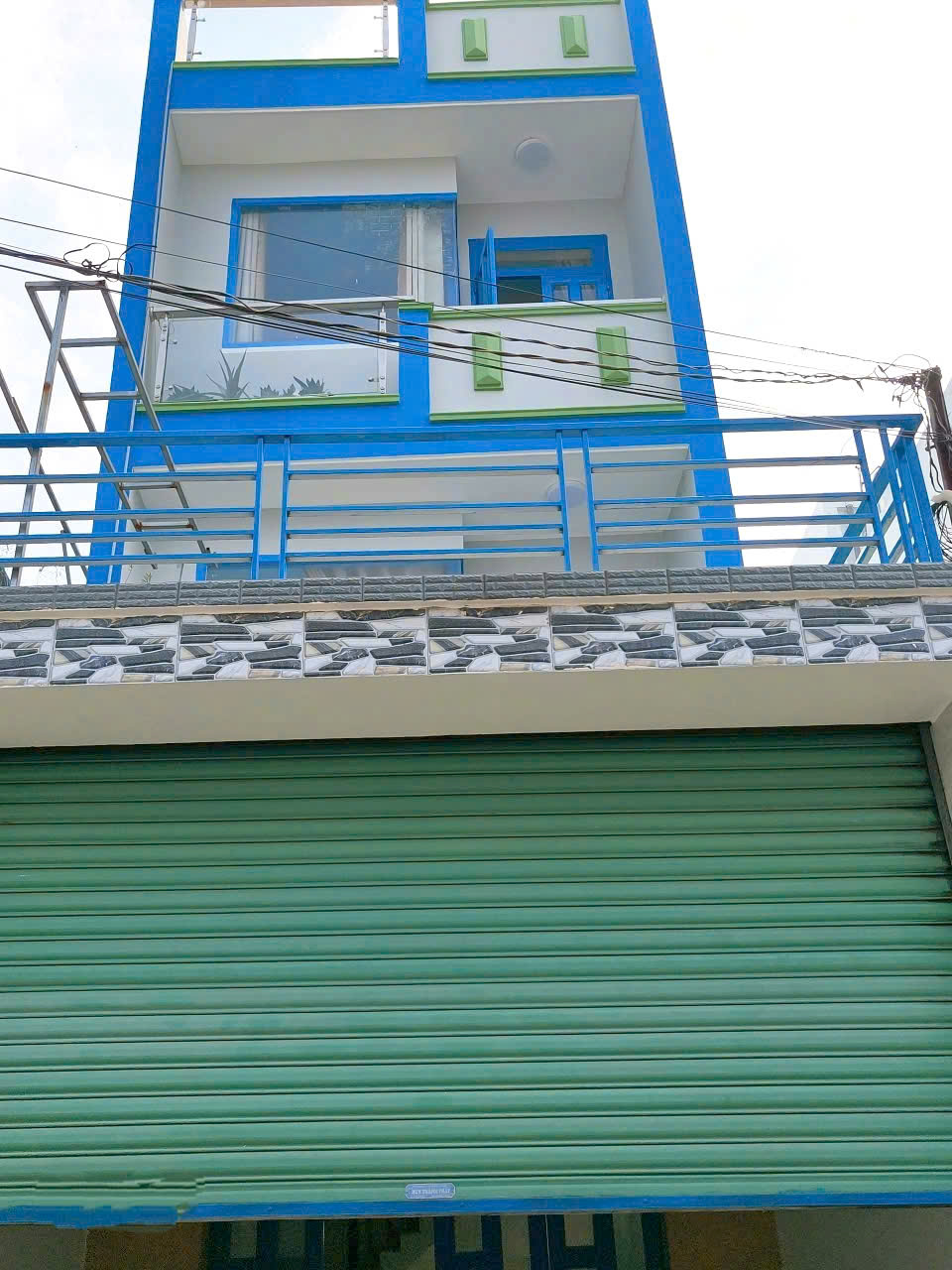 CẦN BÁN 80M2 4X20 NHÀ 2 TẦNG ĐẸP LUNG LINH ĐƯỜNG XE HƠI TỚI NHÀ 16008400