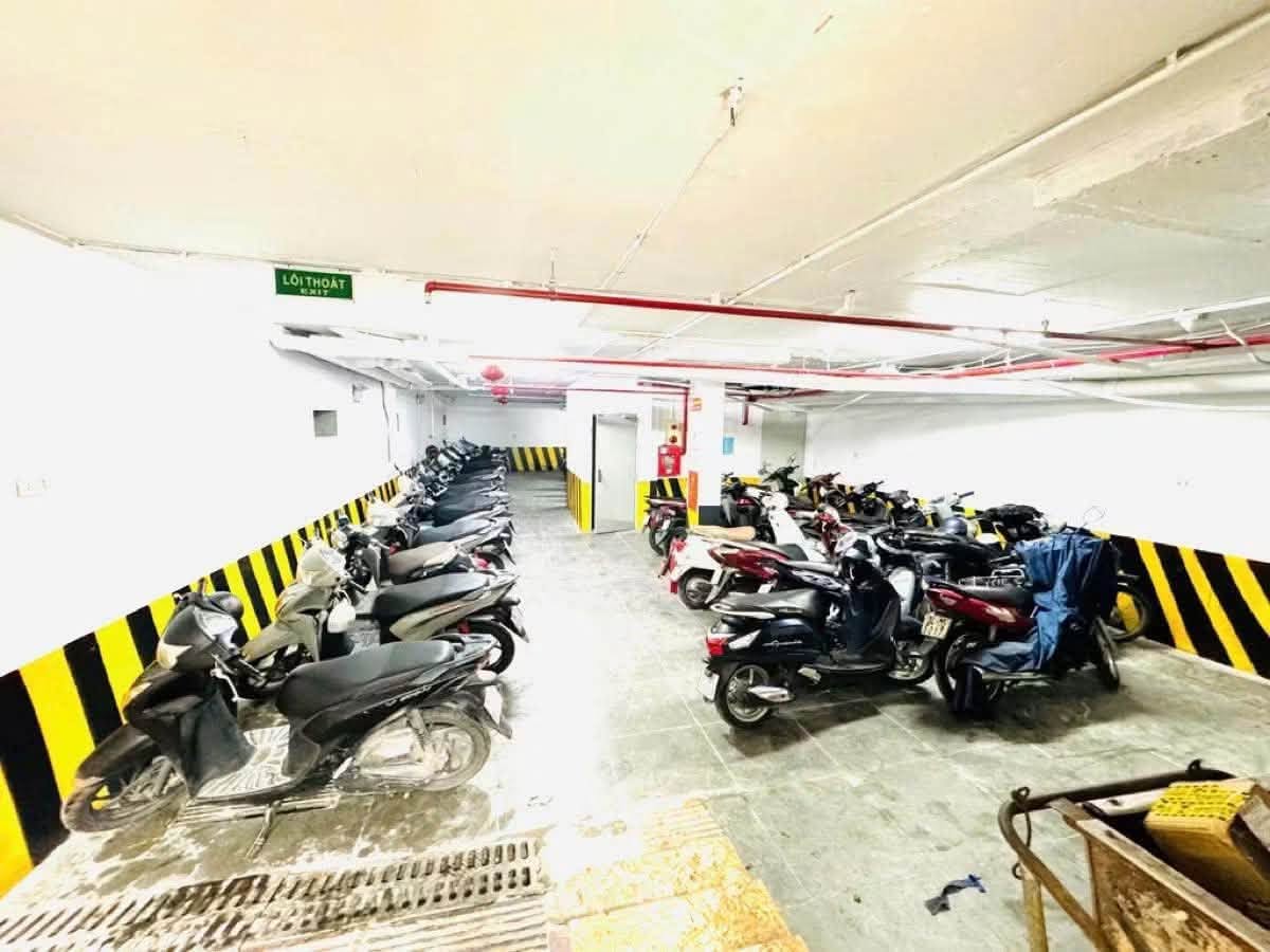 TÒA NHÀ DÒNG TIỀN VÕ CHÍ CÔNG, CẦU GIẤY – 4,8 TỶ/NĂM – LÔ GÓC – Ô TÔ – 176M² – 9 TẦNG – MT 8M – 71 16008422