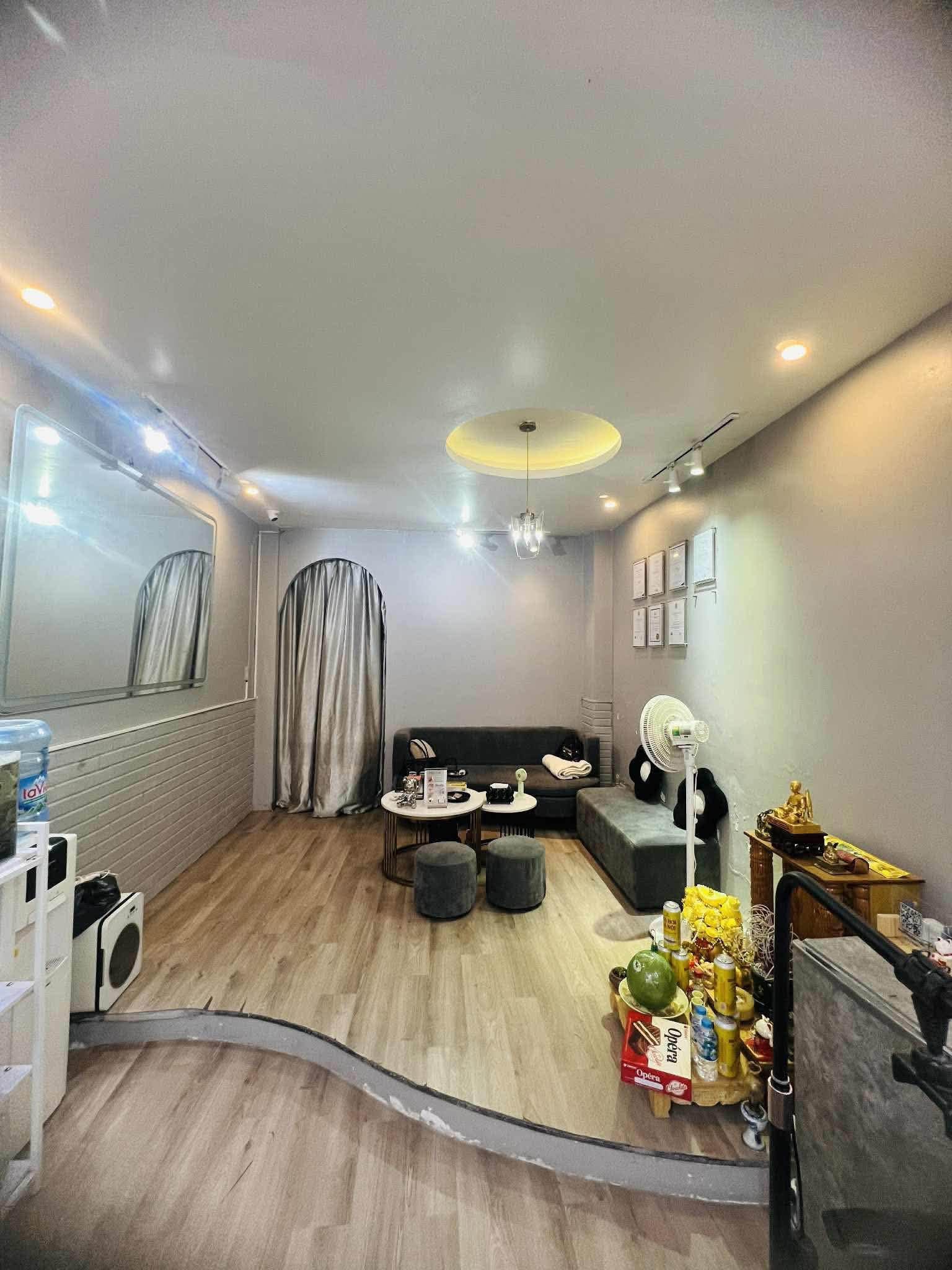 CHO THUÊ CỬA HÀNG TẠI ĐÀO TẤN, GIẢNG VÕ, HÀ NỘI 16008438