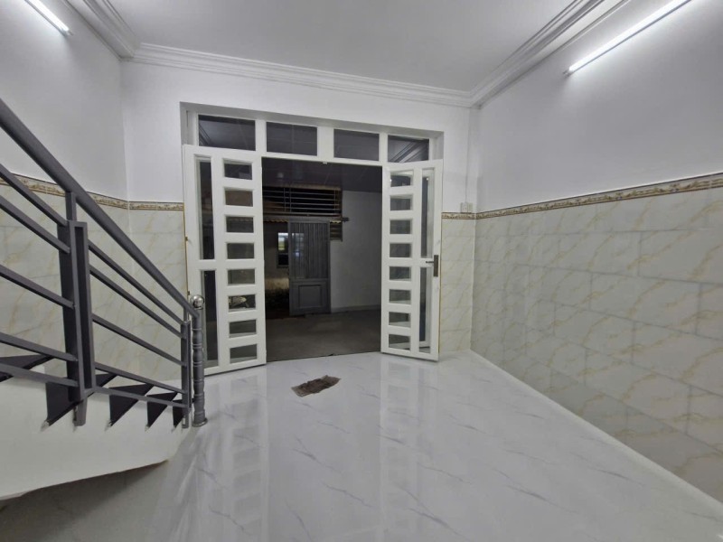 Bán nhà đường Số 13, Linh Chiểu, Thủ Đức, TP HCM. DT 68m2, 3 tầng, sổ hồng riêng, giá 4.98 tỷ. 16008477