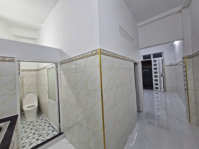 Bán nhà đường Số 13, Linh Chiểu, Thủ Đức, TP HCM. DT 68m2, 3 tầng, sổ hồng riêng, giá 4.98 tỷ. 16008477