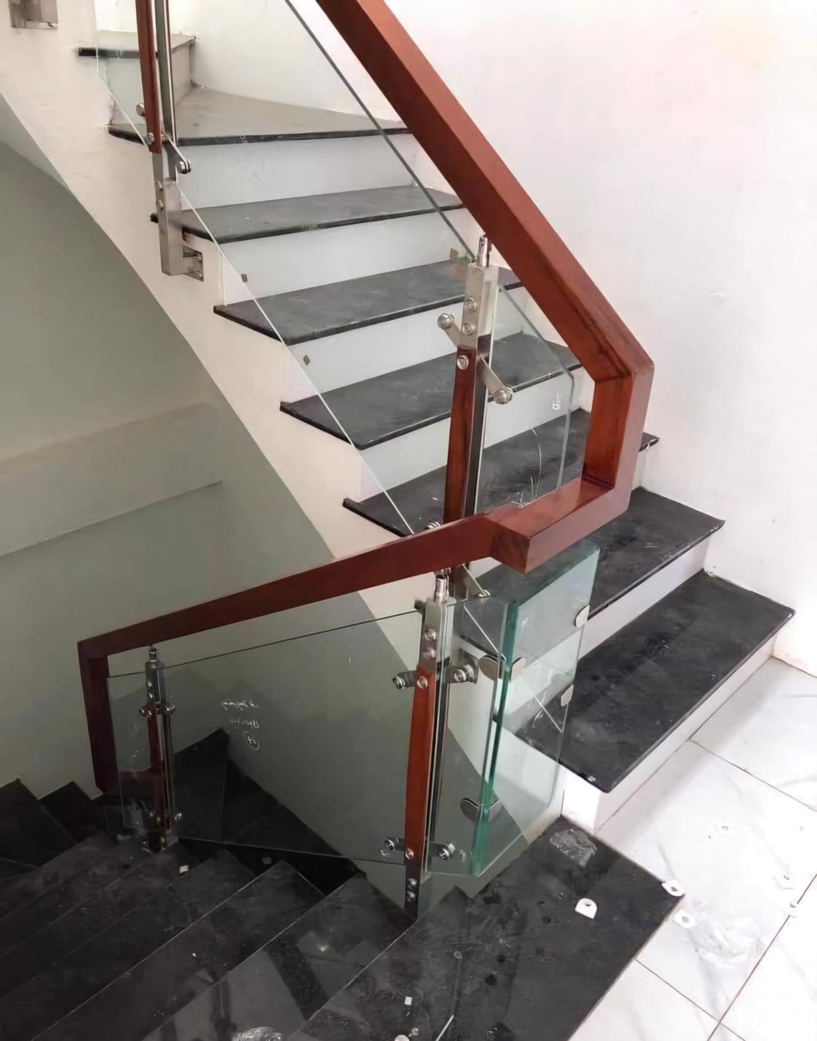 Tôi cho thuê nhà, 133m2- 7T, Linh Lang, Đào Tấn, Phan Kế Bính -74 tr 16008508