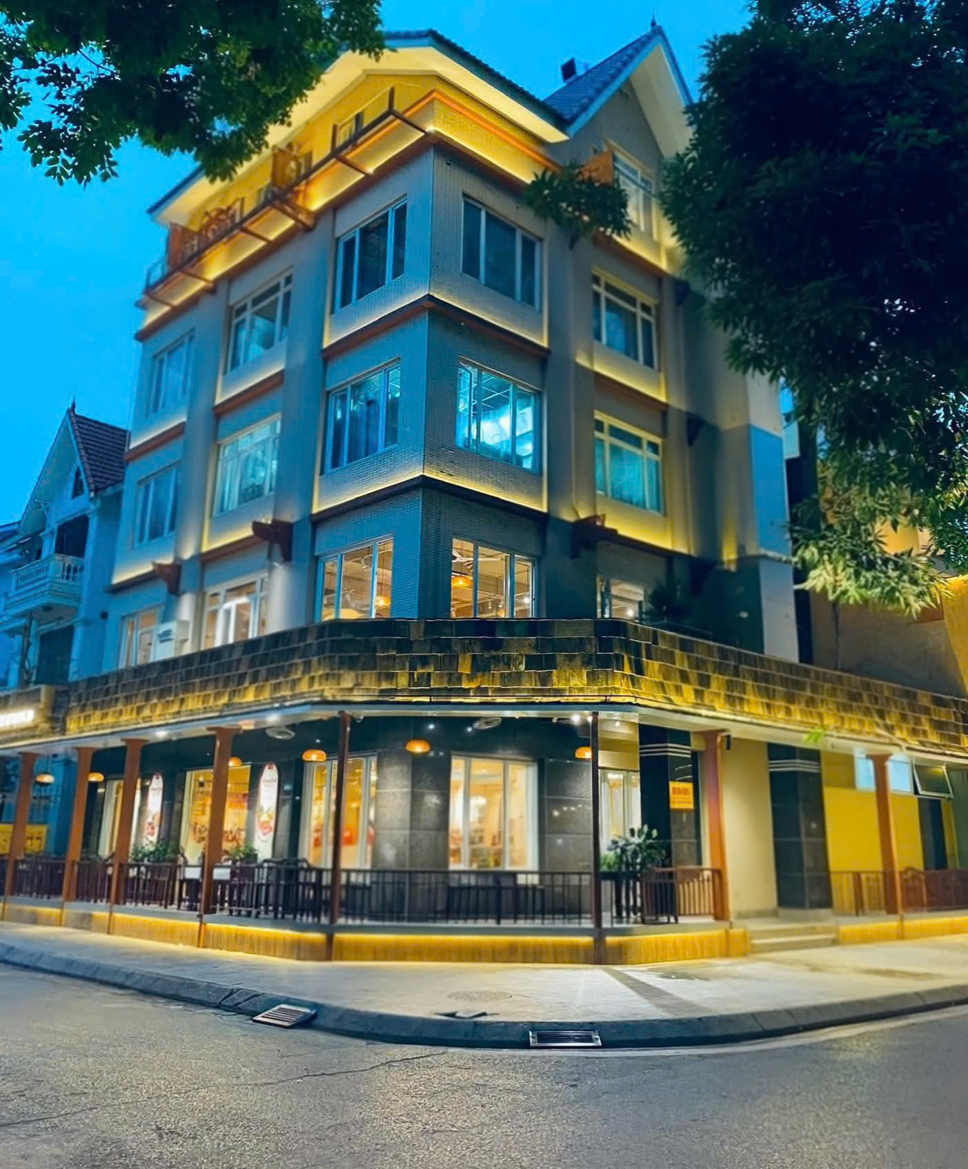 Cho thuê nhà căn góc, Hàng Gai, Hàng Hòm, Hàng Bông; 172m2* 5T -59 tr 16008513