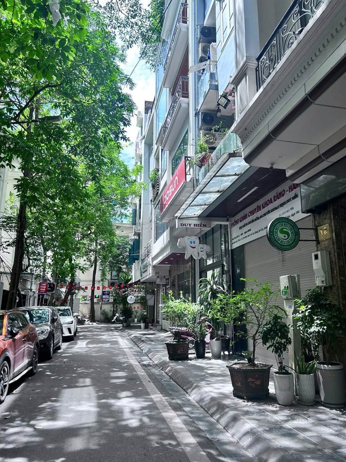Bán Nhà Nguyễn Tuân. Thanh Xuân. Thang Máy. Ô Tô. Vỉa Hè. DT 60m2. MT 5m. Giá 41.6 Tỷ. 16008537