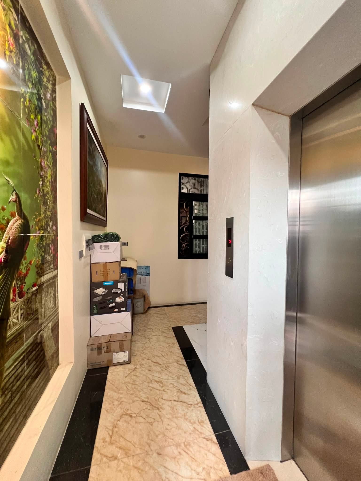 NHÀ ĐẸP, LẠC LONG QUÂN, XUÂN LA, TÂY HỒ-KD-Ô TÔ-TM: 90M X6T, MT 5M, GIÁ 32,4 TỶ
 16008563