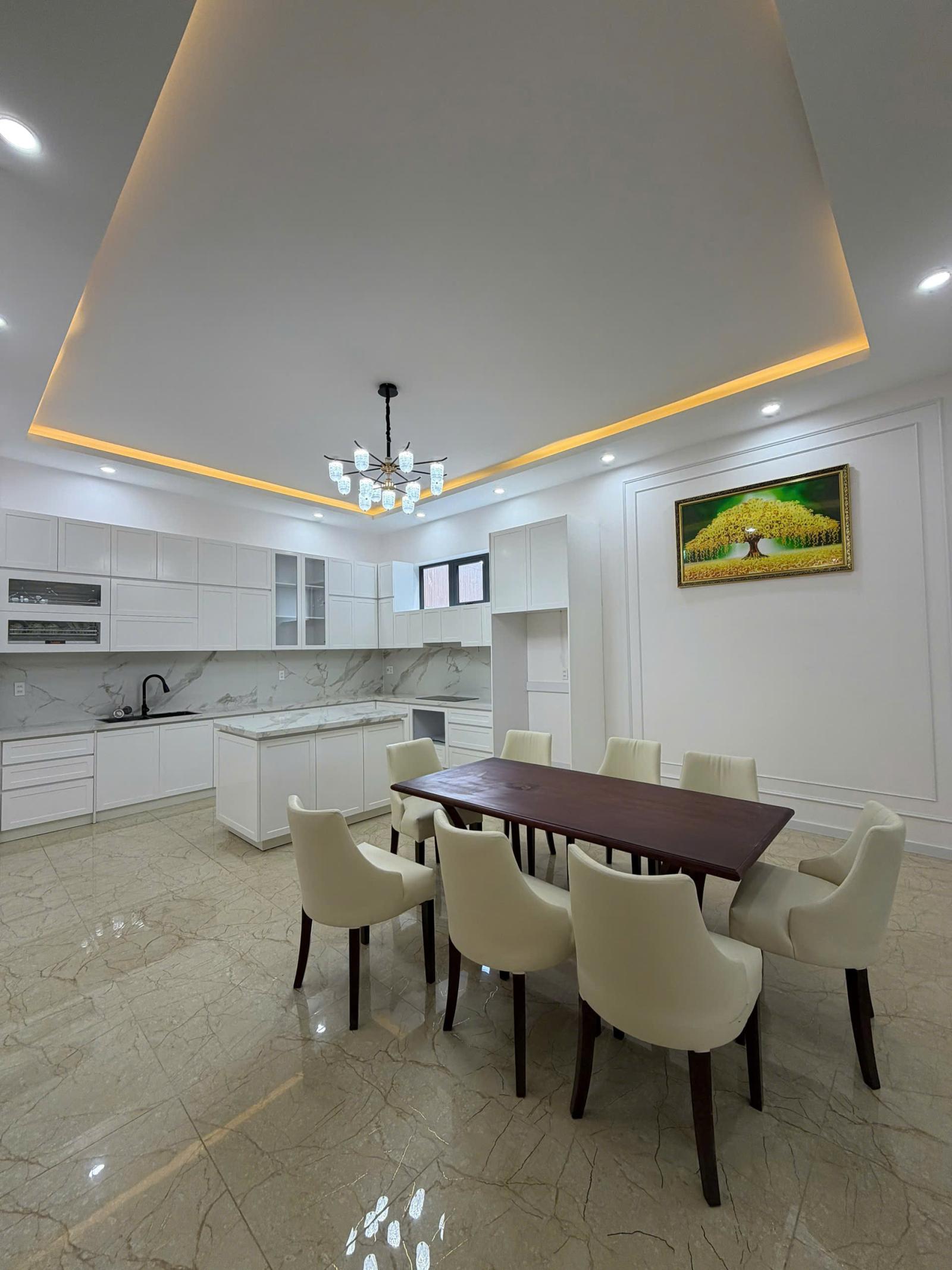 Cho thuê nhà đẹp view thoáng 5 phòng ngủ Mê Linh giá 40 triệu tại Đà Lạt Lâm Đồng 16008572