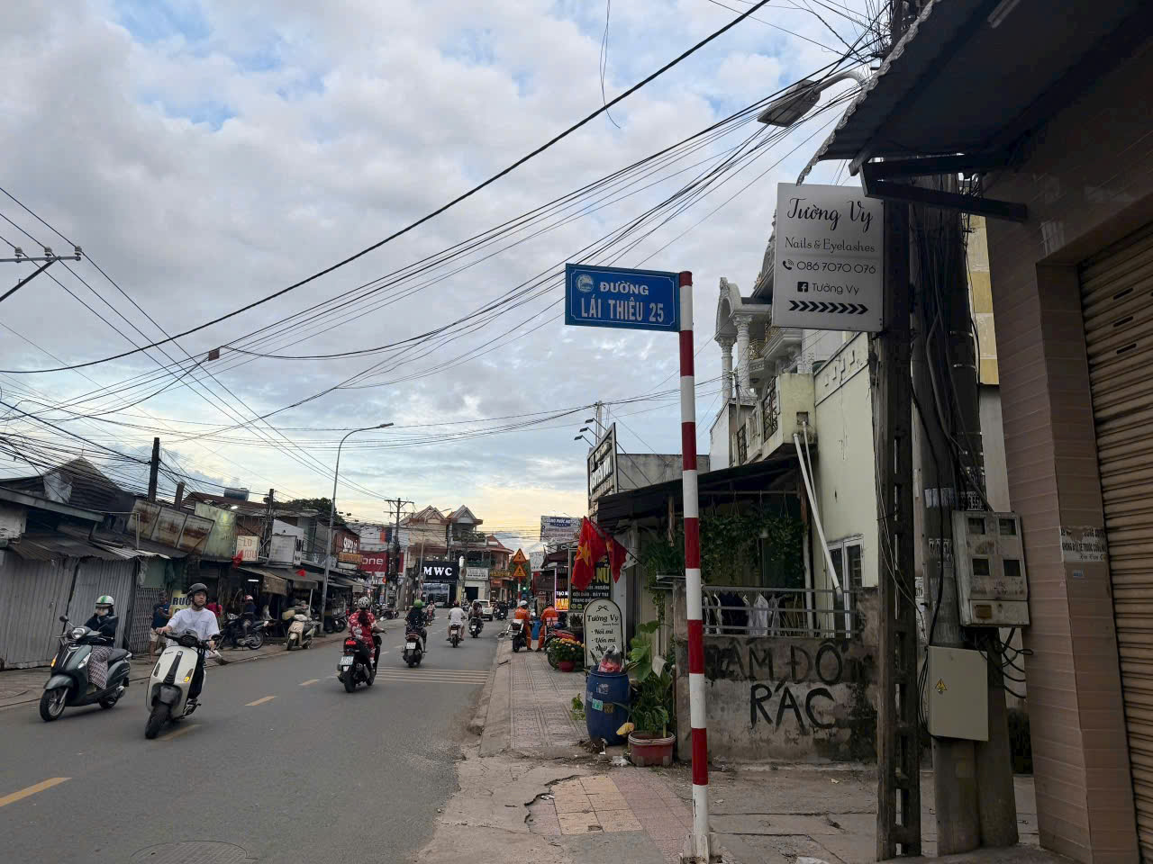 Bán Nhà Trệt Lầu Mặt Tiền Đường Lái Thiêu 25 – Lái Thiêu, Thuận An - TP.HCM 16008613