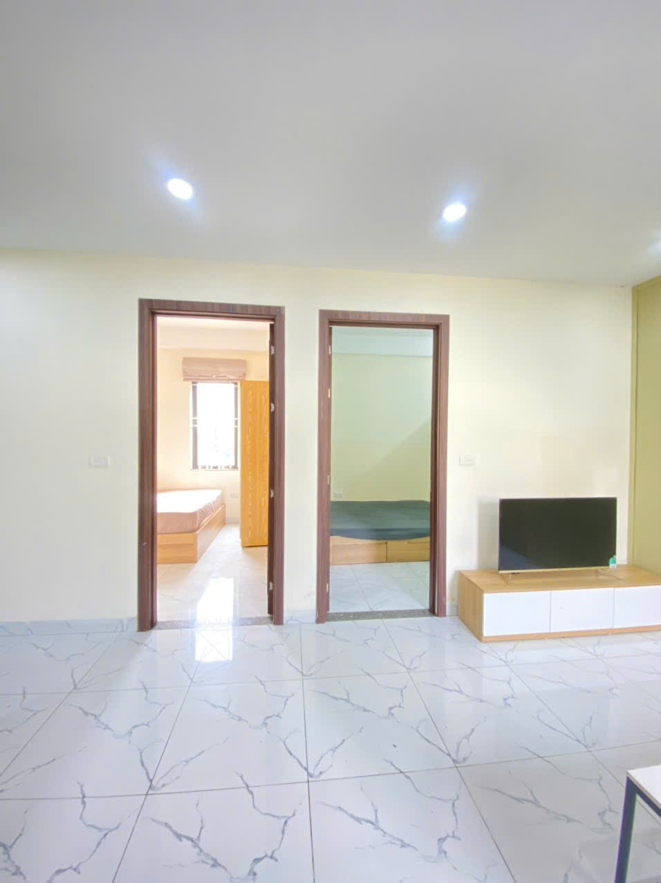 Cho thuê căn 2Pn Full đủ đồ cực đẹp tại ngõ 612 Đê La Thành, Ba Đình 16008628